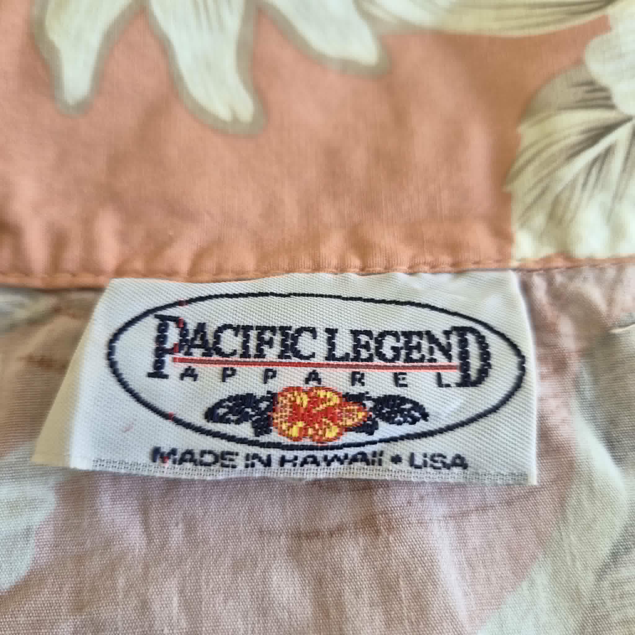 Chemise Hawaïenne Pacific Legend Apparel Rose Terracotta — Made in Hawaii — M — Bon état